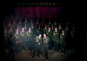 Russischer Polizei-Chor singt Get Lucky